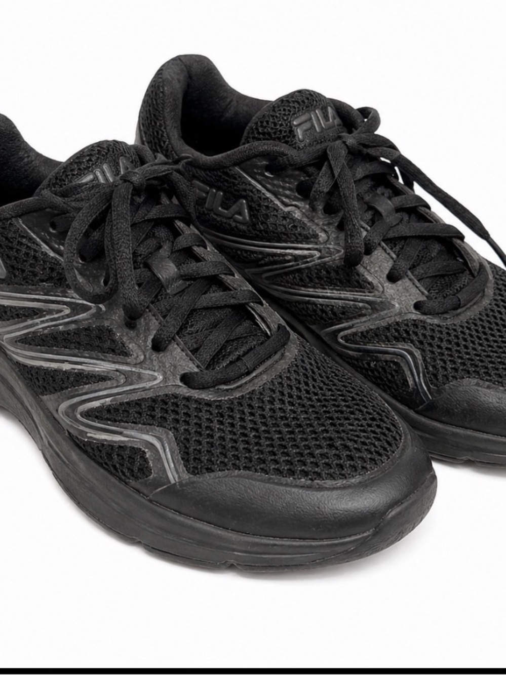Fila All-Black Breathable Mesh Running Shoes
